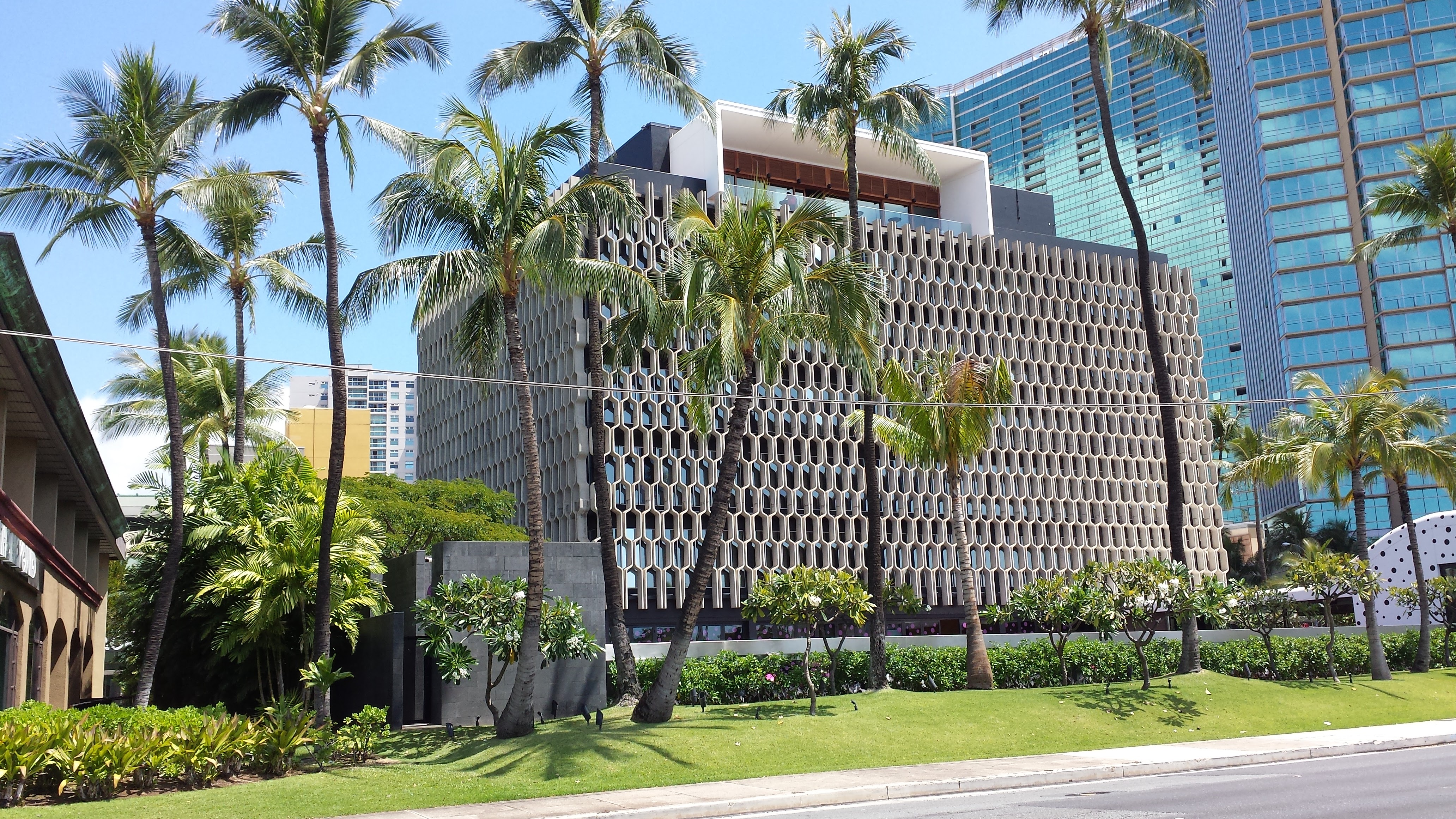 IBM Building Honolulu | Aloha Lovely