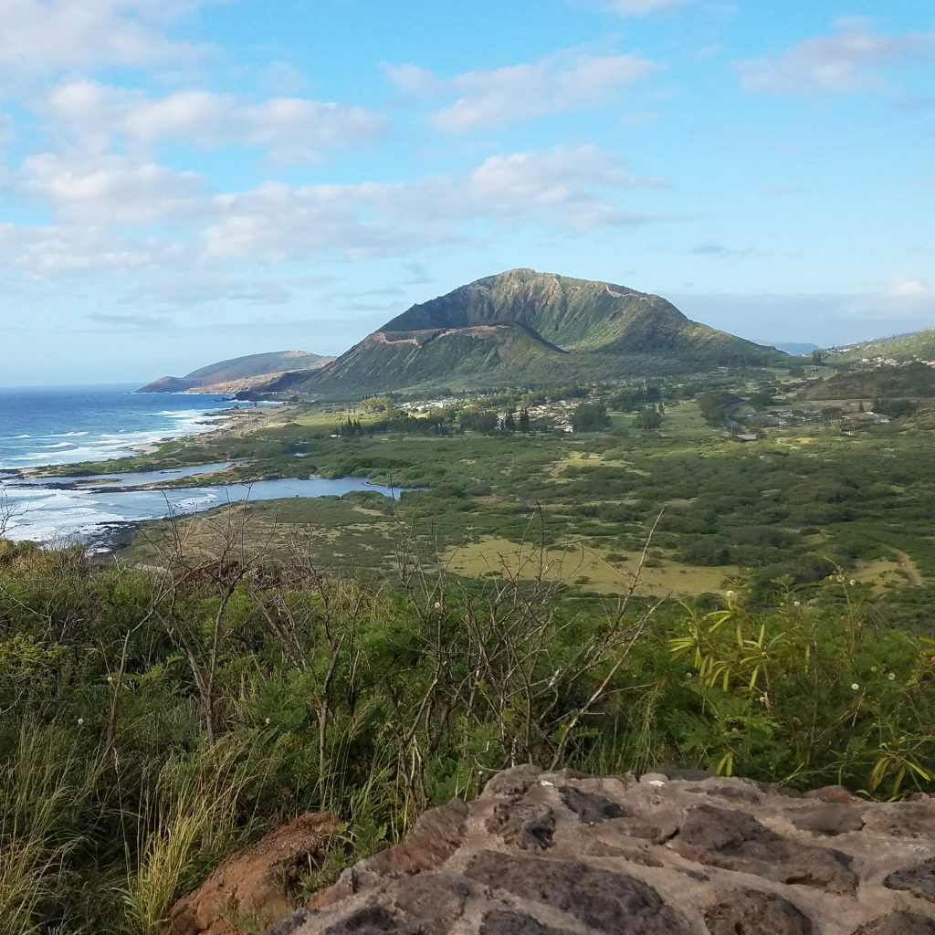 Makapuu Lighthouse Trail View West